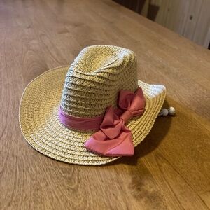 Straw cowboy hat for small animals